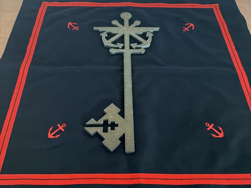 Remise des clés du Cercle naval par la ministre des Armées