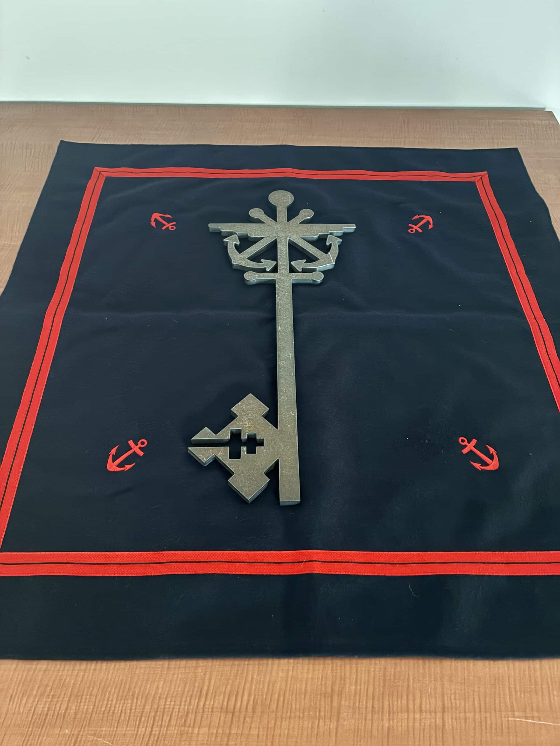 Remise des clés du Cercle naval par la ministre des Armées
