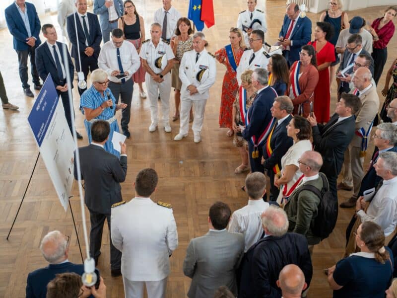Signature du projet Jubelin au Collège des sciences navales