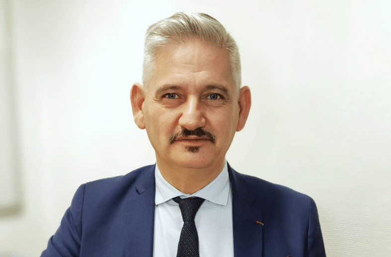 Richard Laganier — Personnalité qualifiée