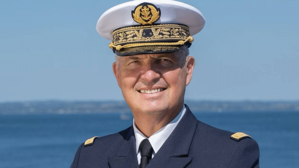 Contre-amiral Benoît Hédé-Haüy — Collège écosystèmes — École Navale